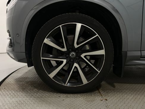 Used 2019 Volvo XC90 T6 Momentum w/ Advanced Package AWD/4WD image 40