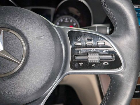 Certified 2019 Mercedes-Benz C 300 4MATIC Sedan image 32