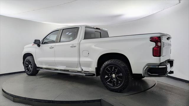 Used 2022 Chevrolet Silverado 1500 LT AWD/4WD image 5