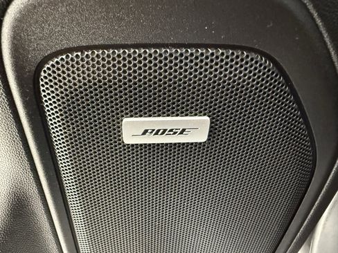 Used 2021 GMC Sierra 1500 Elevation w/ Preferred Package image 15