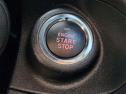 Used 2020 Subaru Forester Premium image 21