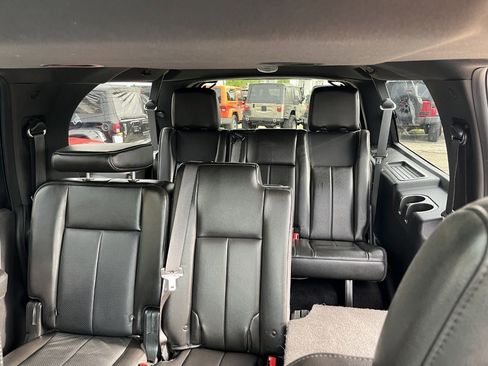 Used 2013 Ford Expedition EL Limited image 23