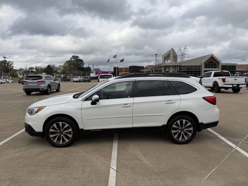 Used 2016 Subaru Outback 2.5i Limited image 5