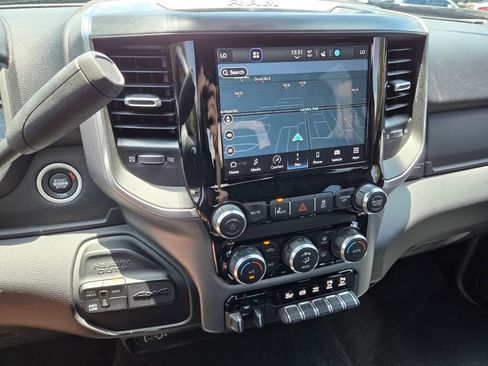 Used 2024 RAM 3500 Big Horn w/ Night Edition AWD/4WD image 25