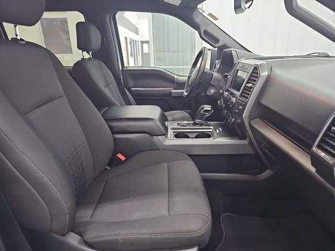 Used 2018 Ford F150 XLT w/ Equipment Group 302A Luxury AWD/4WD image 28