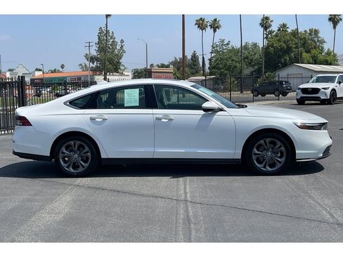 Certified 2023 Honda Accord EX image 7
