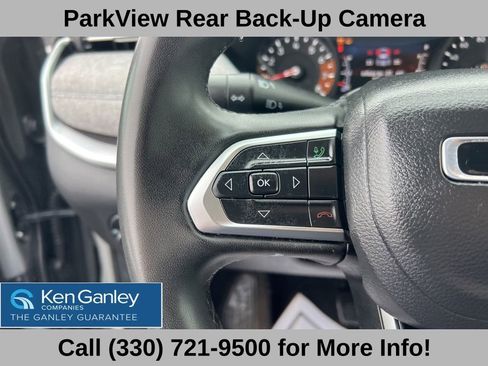 Used 2023 Jeep Compass Latitude image 30