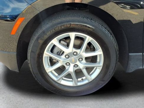 Used 2024 Chevrolet Equinox LT w/ LPO, Floor Liner Package FWD image 10