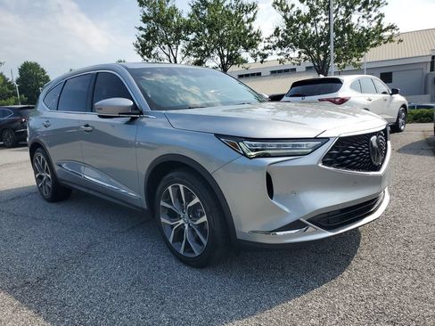 Certified 2024 Acura MDX FWD w/ Technology Package image 3