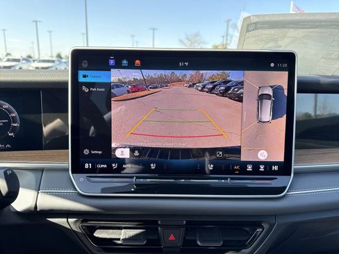 New 2026 Volkswagen Tiguan SEL R-Line image 29