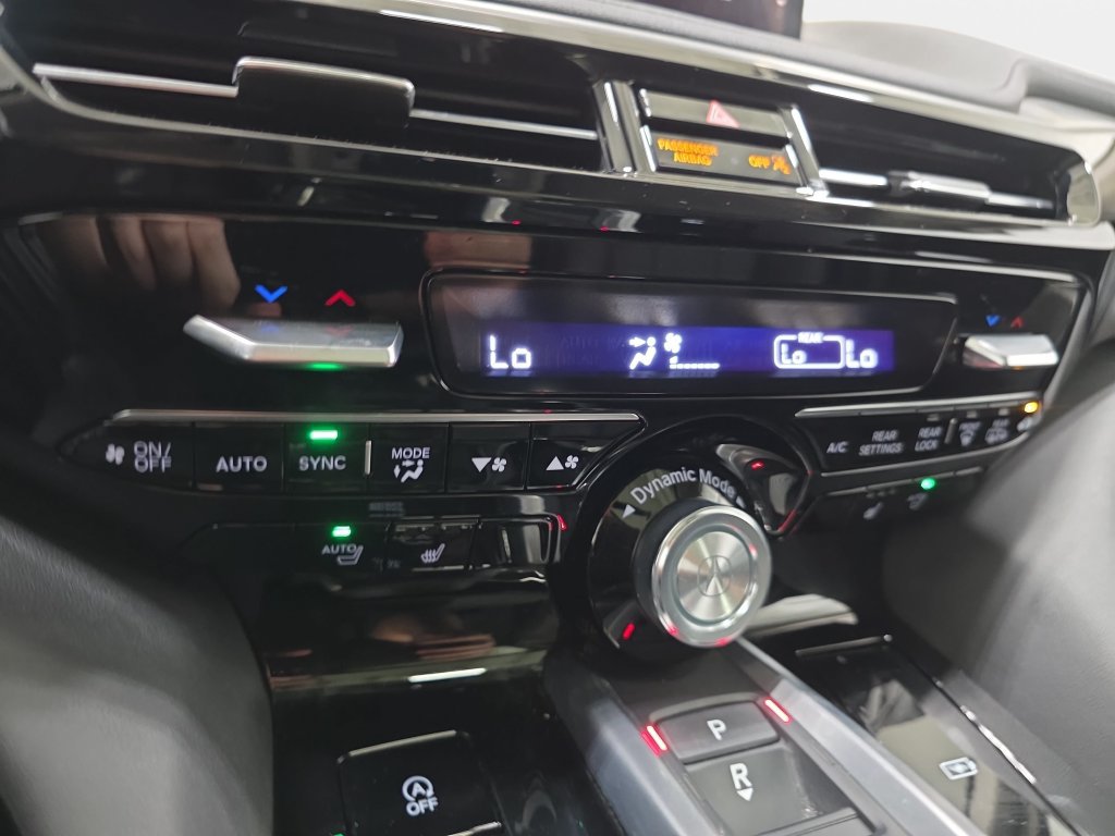 Used 2024 Acura MDX w/ Technology Package AWD/4WD image 23