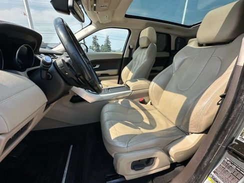 Used 2015 Land Rover Range Rover Evoque Pure Plus AWD/4WD image 13