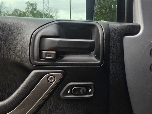 Used 2016 Jeep Wrangler Unlimited Sport w/ Quick Order Package 24S image 23