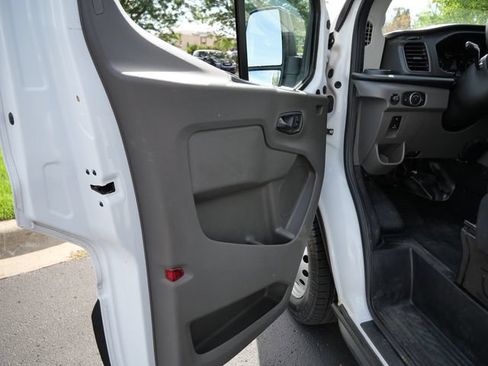 Used 2022 Ford Transit 250 Medium Roof AWD w/ Interior Upgrade Package image 17
