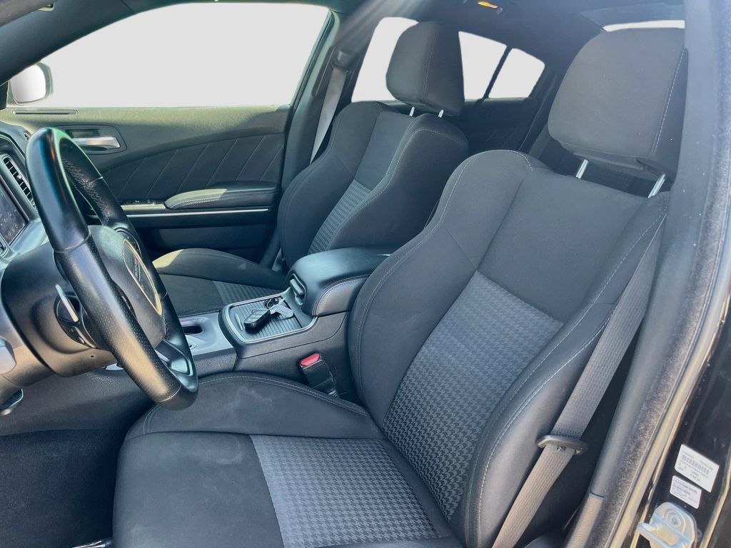 Used 2022 Dodge Charger R/T RWD image 20