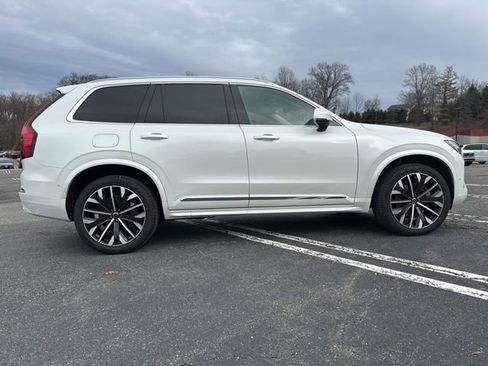New 2026 Volvo XC90 B6 Ultra w/ Protection Package image 8