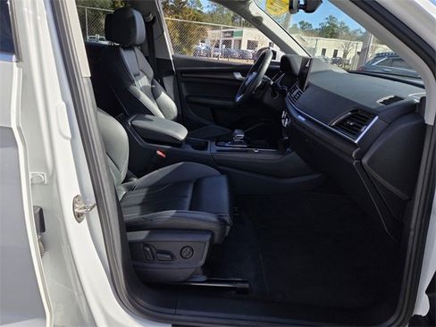 Used 2024 Audi Q5 2.0T Premium Plus image 24