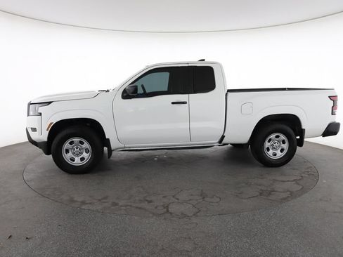 Used 2024 Nissan Frontier S AWD/4WD image 7