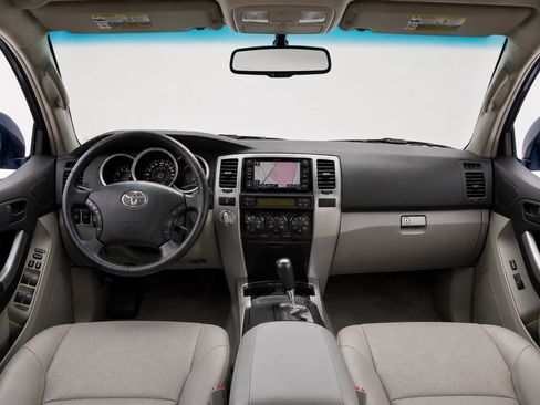Used 2007 Toyota 4Runner Limited AWD/4WD image 6