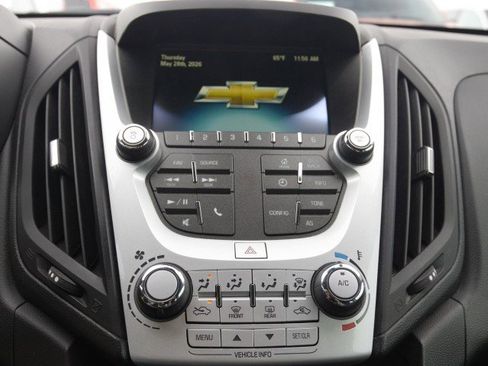 Used 2016 Chevrolet Equinox LS FWD image 19