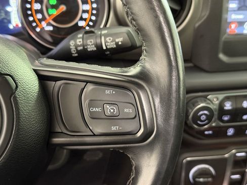 Used 2021 Jeep Wrangler Unlimited Sport image 20