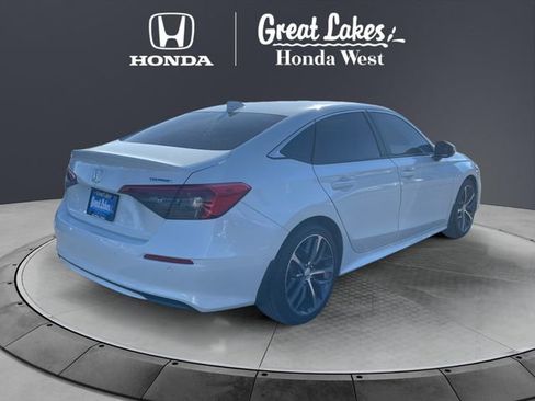 Certified 2024 Honda Civic Touring image 5