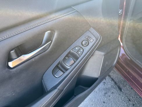 Used 2024 Nissan Sentra SV image 14