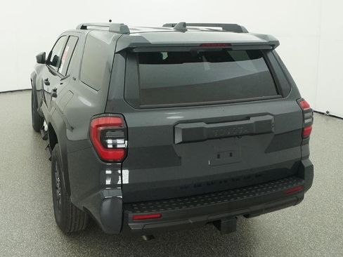 New 2026 Toyota 4Runner SR5 image 9