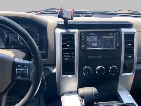 Used 2012 RAM 1500 Big Horn w/ Luxury Group RWD image 6