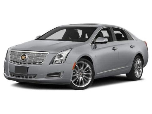 Used 2015 Cadillac XTS image 1