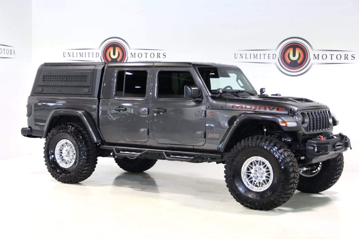 Used 2026 Jeep Gladiator Mojave AWD/4WD image 98
