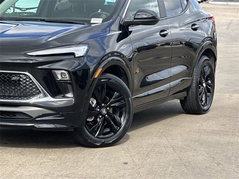 Used 2024 Buick Encore GX Sport Touring w/ Comfort Package image 3