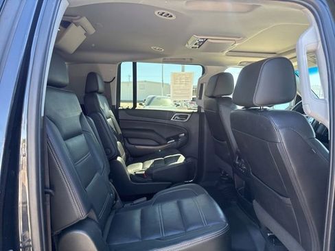 Used 2020 GMC Yukon XL Denali AWD/4WD image 19
