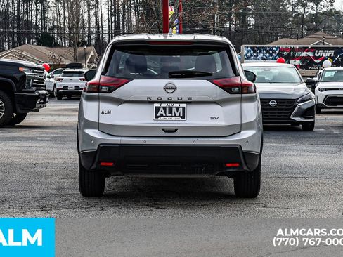 Used 2024 Nissan Rogue SV FWD image 15