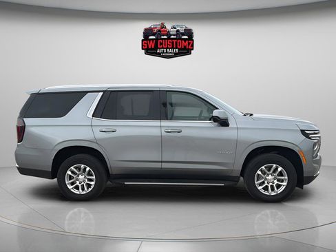 Used 2025 Chevrolet Tahoe LT RWD image 8