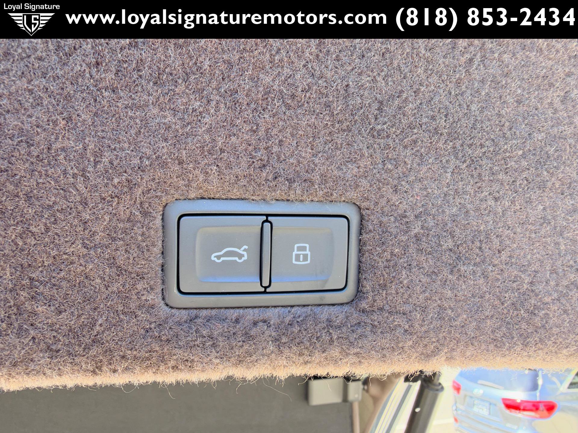 Used 2023 Lamborghini Urus S AWD/4WD image 12