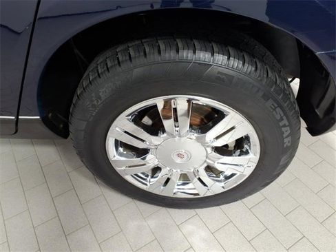 Used 2010 Cadillac SRX Luxury image 8