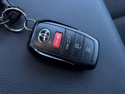 Used 2025 Toyota Camry LE image 22