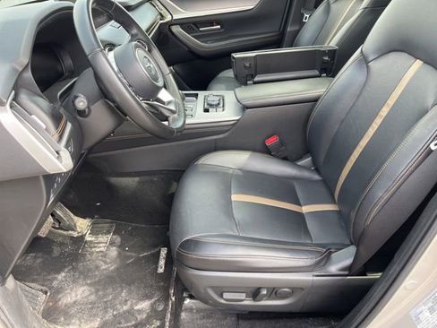 Used 2025 MAZDA CX-90 3.3 Turbo w/ Premium Plus Pkg image 14