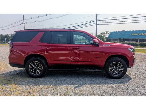 Used 2022 Chevrolet Tahoe Z71 w/ Luxury Package image 8