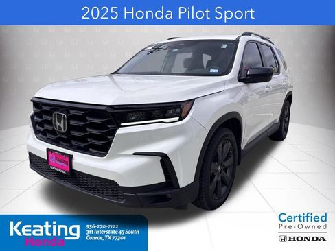 Certified 2025 Honda Pilot Sport image 2