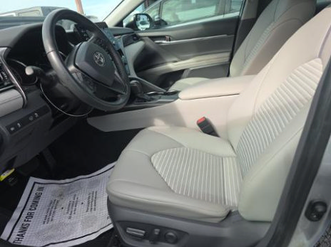 Used 2021 Toyota Camry SE FWD image 7