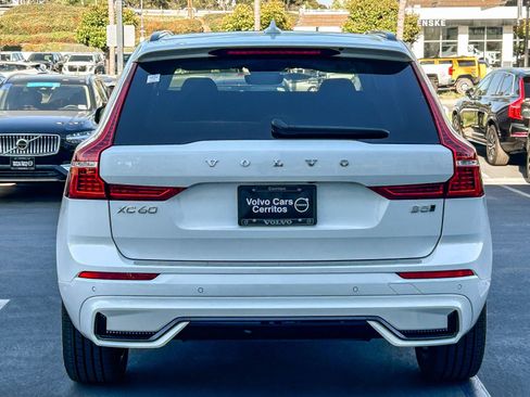 Used 2025 Volvo XC60 B5 Ultra w/ Protection Package AWD/4WD image 7