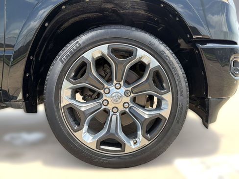 Used 2019 RAM 1500 Limited w/ Advanced Safety Group RWD image 11
