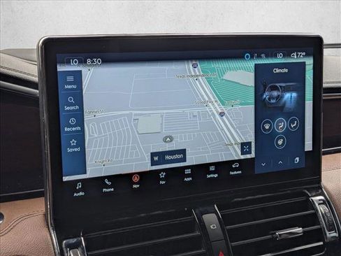 Used 2023 Lincoln Navigator Reserve image 12