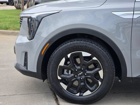 New 2026 Kia Sorento S w/ S Panoramic Sunroof Package FWD image 5