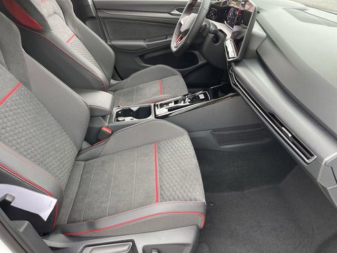 New 2026 Volkswagen GTI SE FWD image 8
