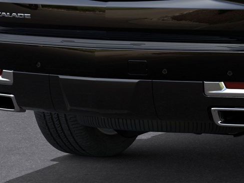 New 2026 Cadillac Escalade ESV Luxury w/ LPO, Floor Liner Package AWD/4WD image 14