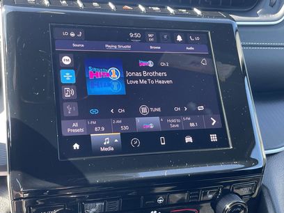 Used 2024 Jeep Grand Cherokee Altitude