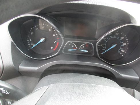 Used 2013 Ford Escape SE image 16